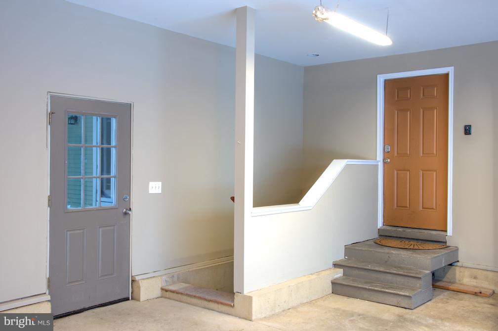 80 Lebanon Road Bridgeton, NJ 08302 - Photo 23 of 44 Garage entrances to basement and up to mudroom