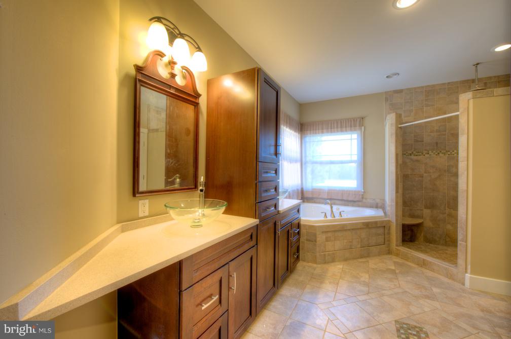 80 Lebanon Road Bridgeton, NJ 08302 - Photo 10 of 44 Maste bath