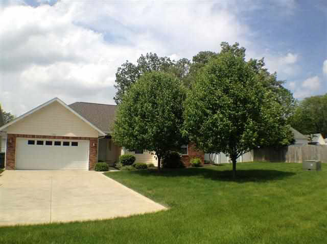 4300 Hawks Ridge Muncie, IN 47304 - Photo 1 of 26 Gallery Image 1