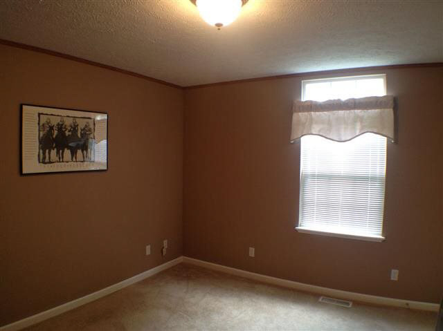 4300 Hawks Ridge Muncie, IN 47304 - Photo 14 of 26 Gallery Image 14