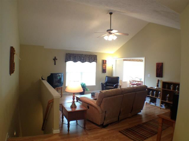 4300 Hawks Ridge Muncie, IN 47304 - Photo 3 of 26 Gallery Image 3