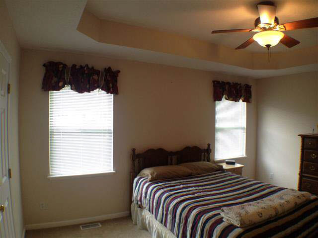 4300 Hawks Ridge Muncie, IN 47304 - Photo 10 of 26 Gallery Image 10
