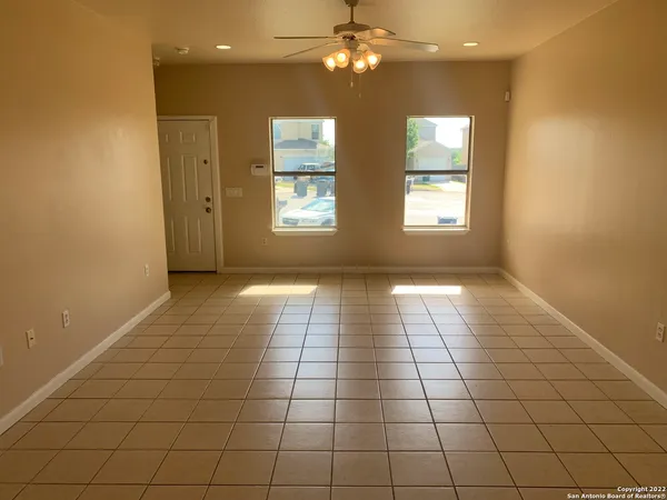 $1,499 | 6911 Hallie Ridge, San Antonio, TX 78227