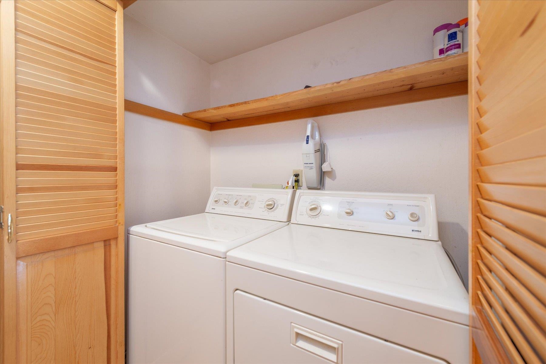 265 Basque Drive Truckee, CA 96161 - Photo 19 of 25 a utility room with dryer and washer