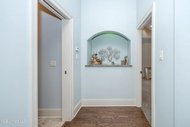 $650,000 | 2119 Whitney Oaks Drive, Ocean Springs, MS 39564