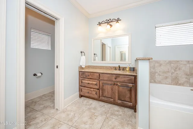 $650,000 | 2119 Whitney Oaks Drive, Ocean Springs, MS 39564