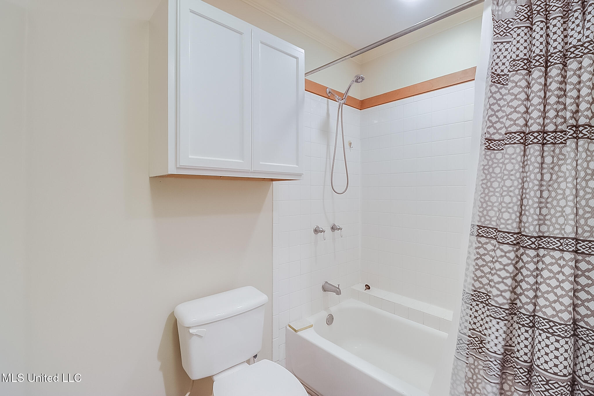 4 Castle Street Pass Christian, MS 39571 - Photo 25 of 31 Photo Jan 24 2025, 2 56 24 PM (1)