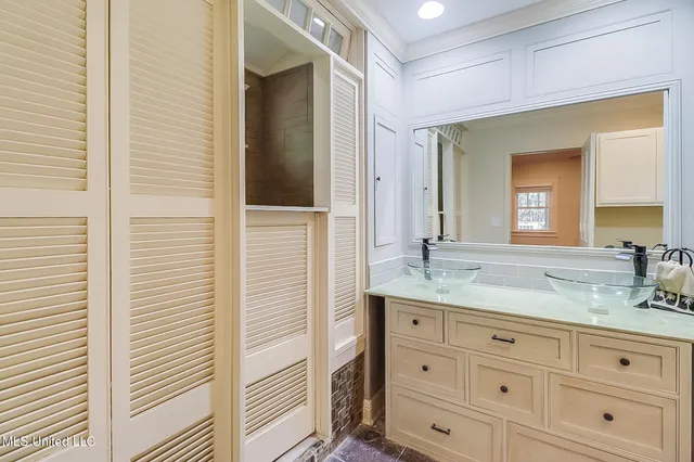 $245,000 | 4 Castle Street, Pass Christian, MS 39571