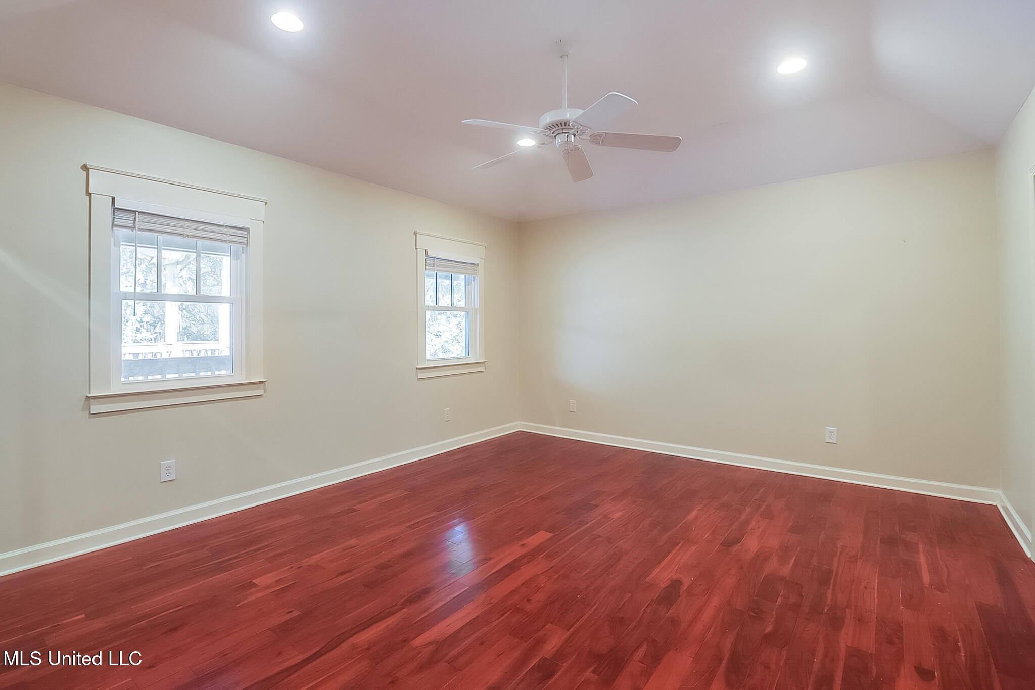 4 Castle Street Pass Christian, MS 39571 - Photo 31 of 31 Photo Jan 24 2025, 2 54 16 PM (2)