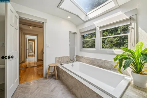 $3,500,000 | 39 Comistas Court, Walnut Creek, CA 94598