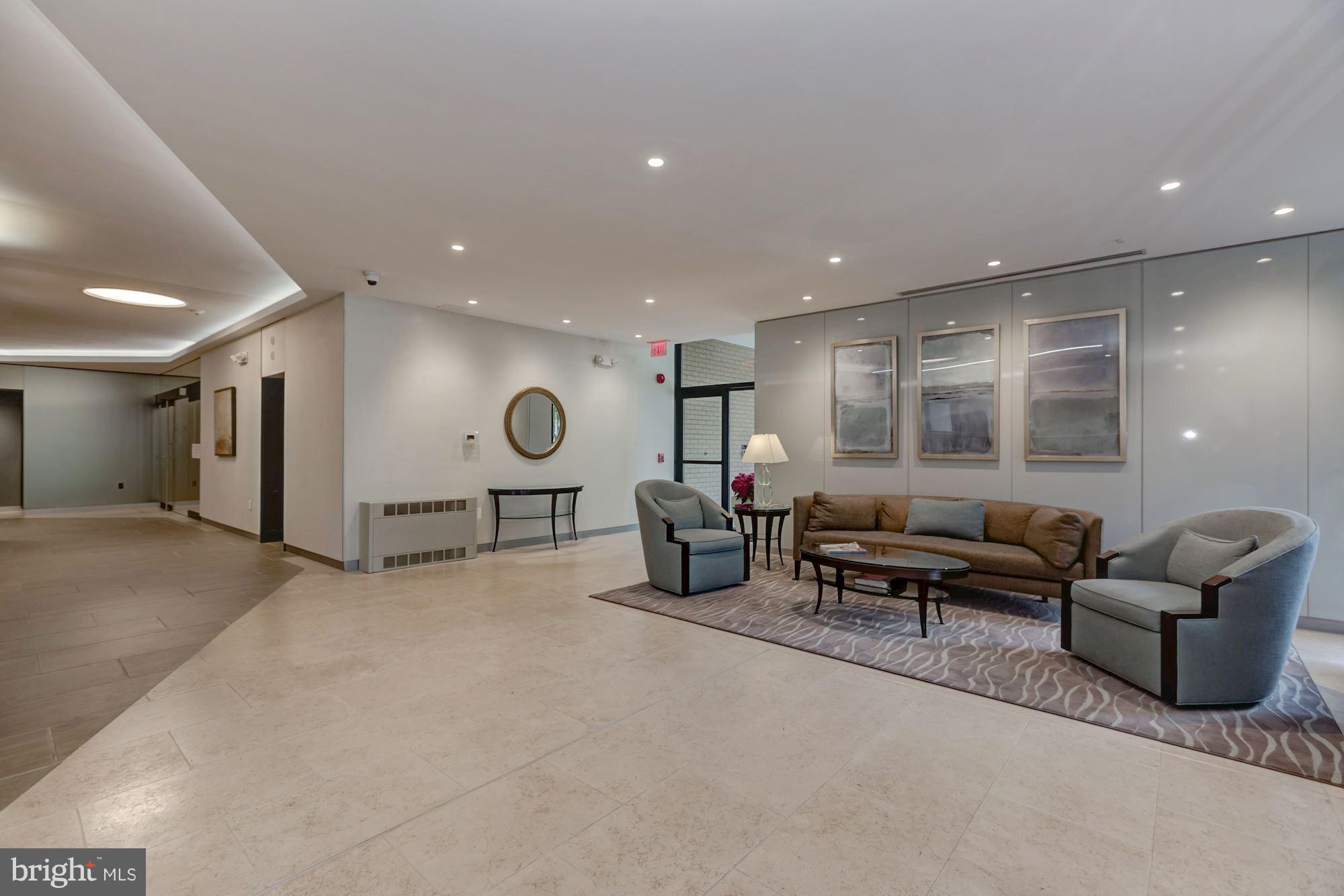 4141 North Henderson Road, Unit 1209 Arlington, VA 22203 - Photo 20 of 44 Lobby