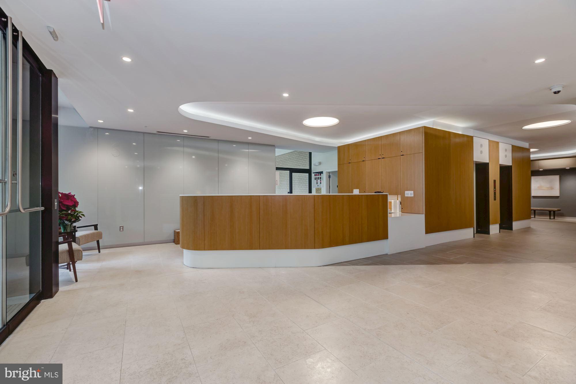 4141 North Henderson Road, Unit 1209 Arlington, VA 22203 - Photo 21 of 44 Lobby