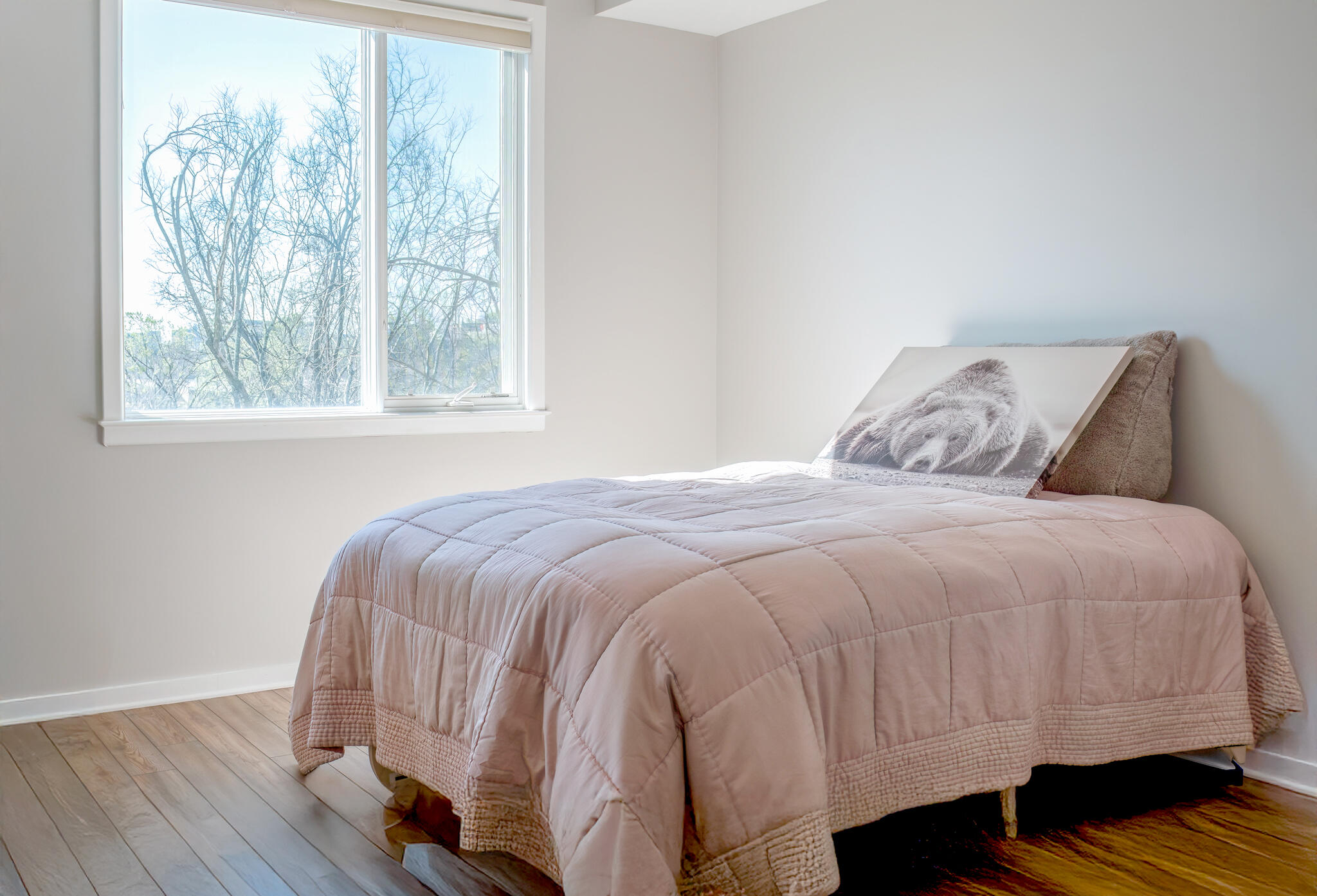 200 Manufacturers Road, Unit 414 Chattanooga, TN 37405 - Photo 16 of 44 Second Bedroom