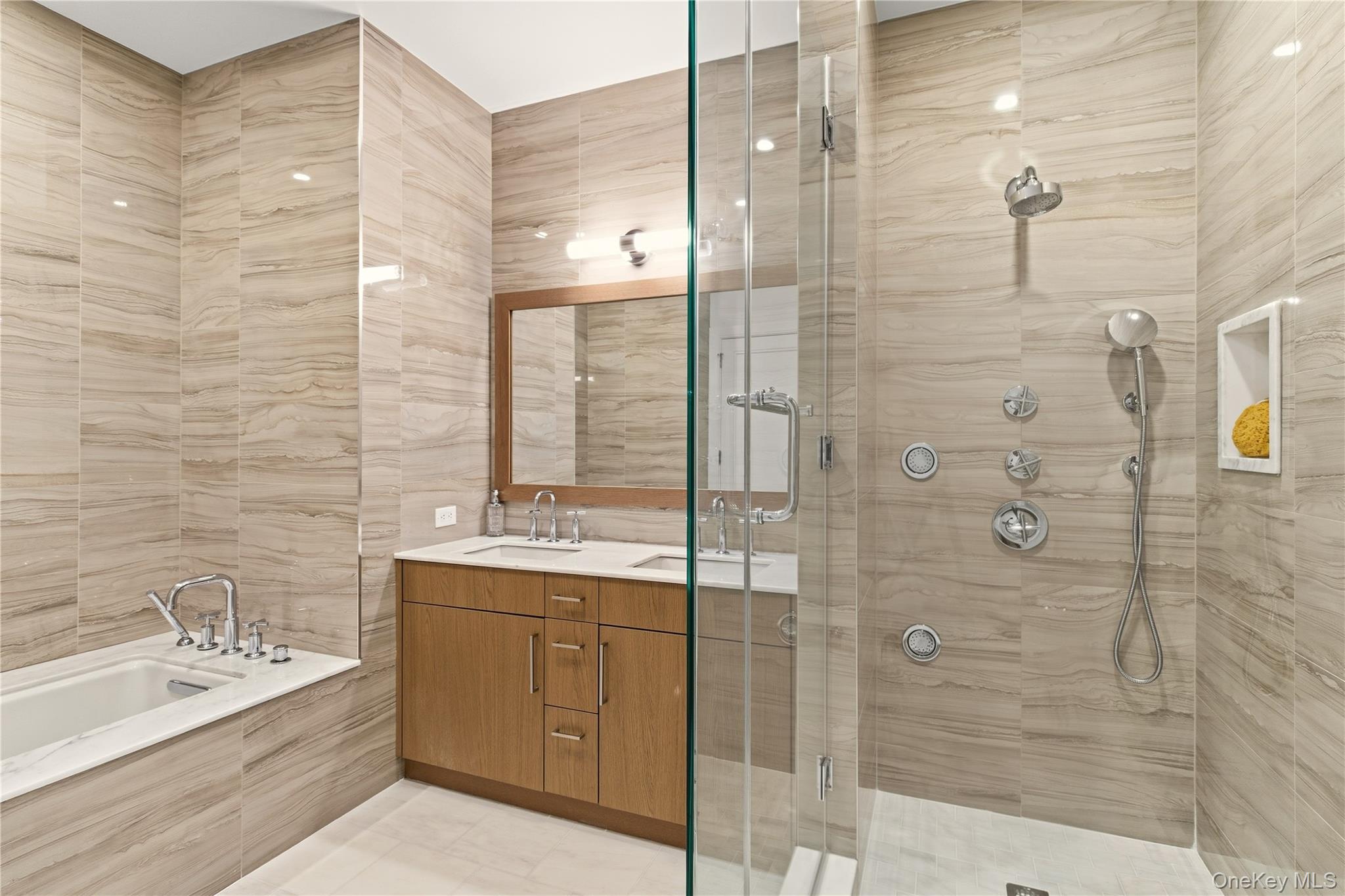 100 Garvies Point Road, Unit 1301 Glen Cove, NY 11542 - Photo 24 of 31