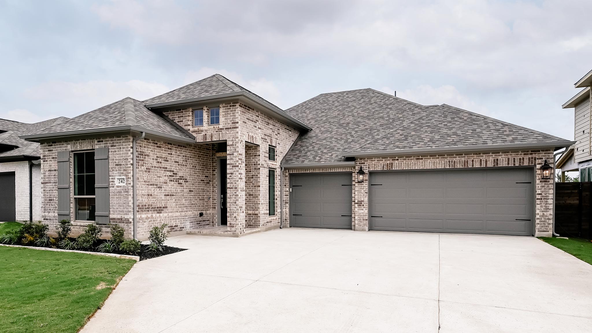 242 Melody Road Lockhart, TX 78644 - Photo 2 of 29