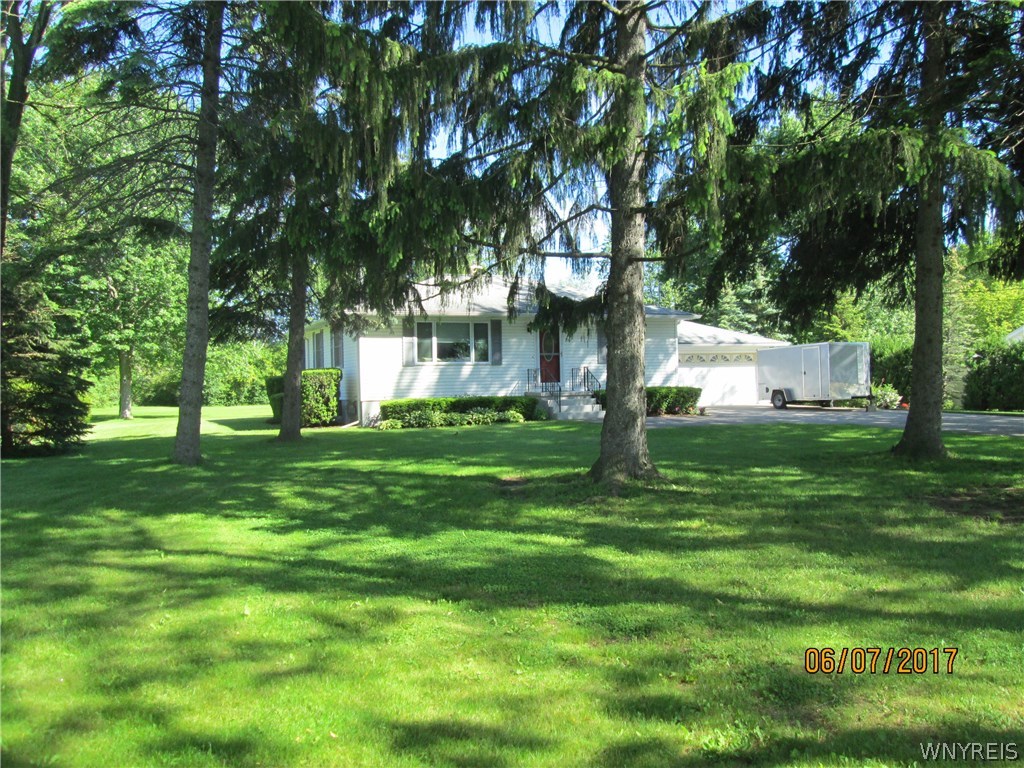 4231 Beach Ridge Road Pendleton, NY 14120 - Photo 1 of 1