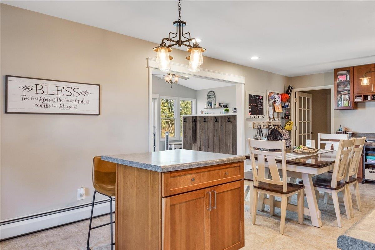 10943 Cass Road Buffalo, IL 62515 - Photo 12 of 44 Gallery Image 12