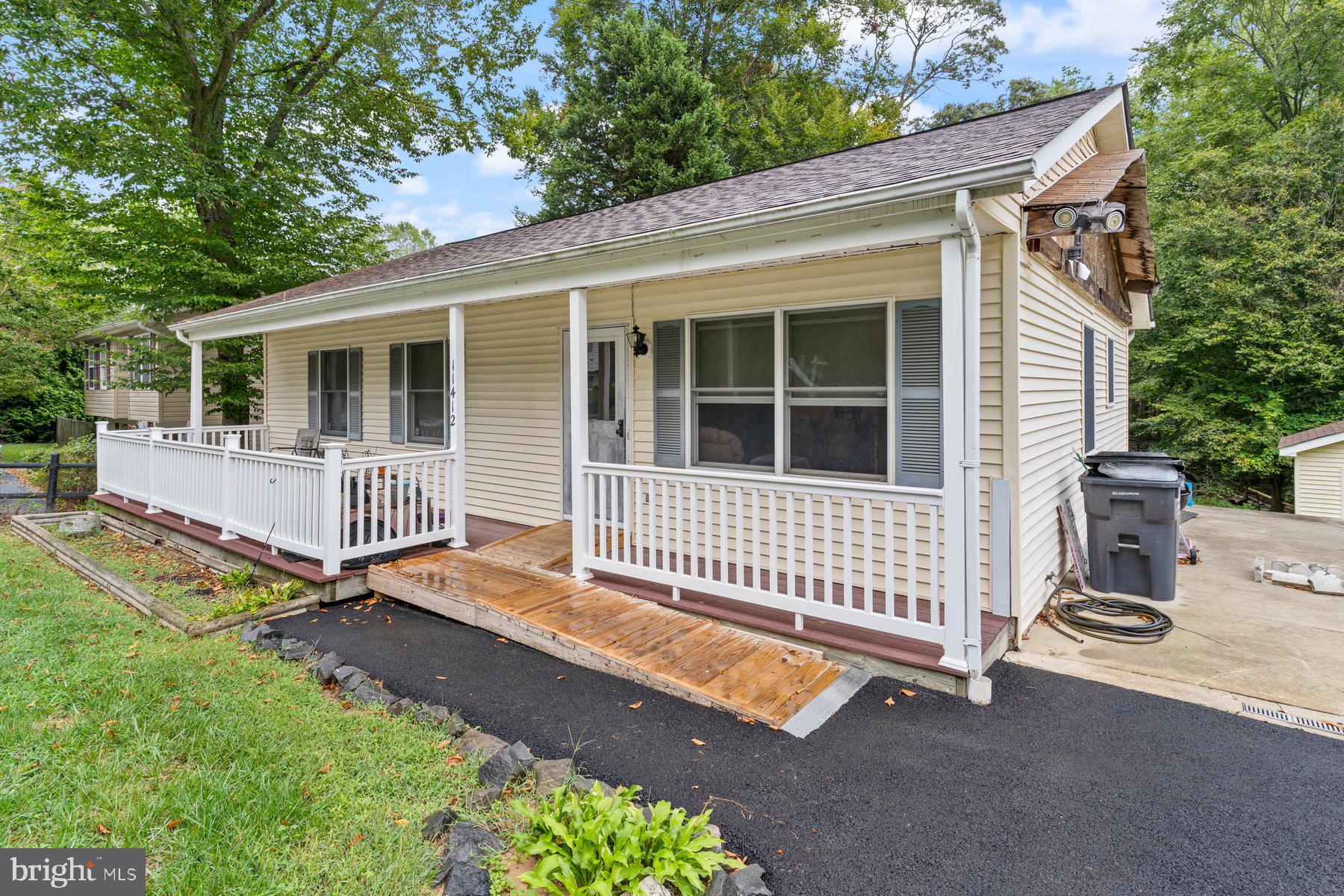 11412 Redlands Road Lusby, MD 20657 - Photo 3 of 26