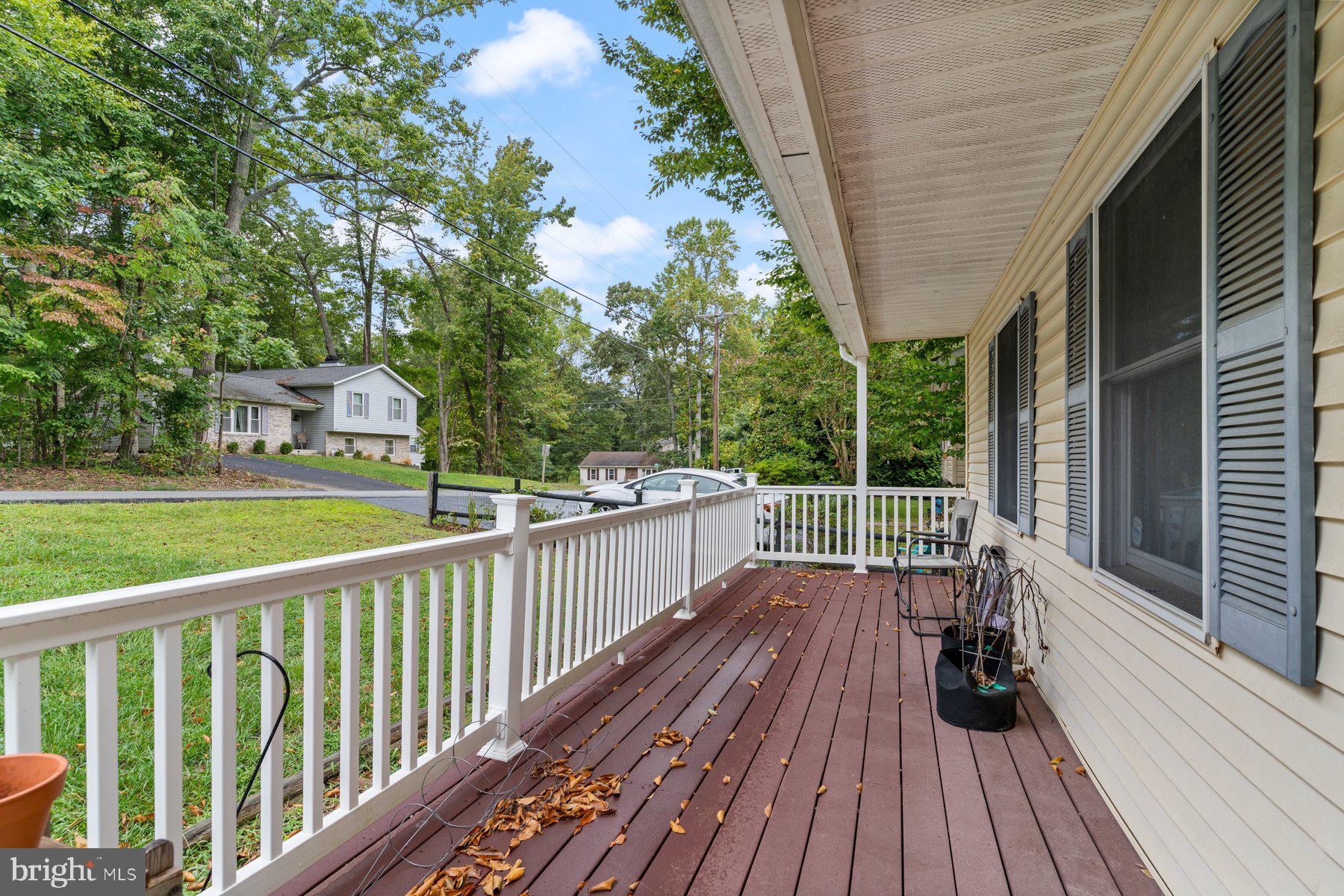 11412 Redlands Road Lusby, MD 20657 - Photo 5 of 26