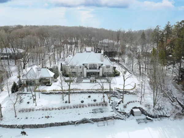 $8,250,000 | 4750 Baycliffe Drive, Excelsior, MN 55331