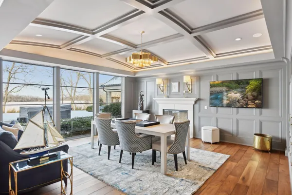 $8,250,000 | 4750 Baycliffe Drive, Excelsior, MN 55331