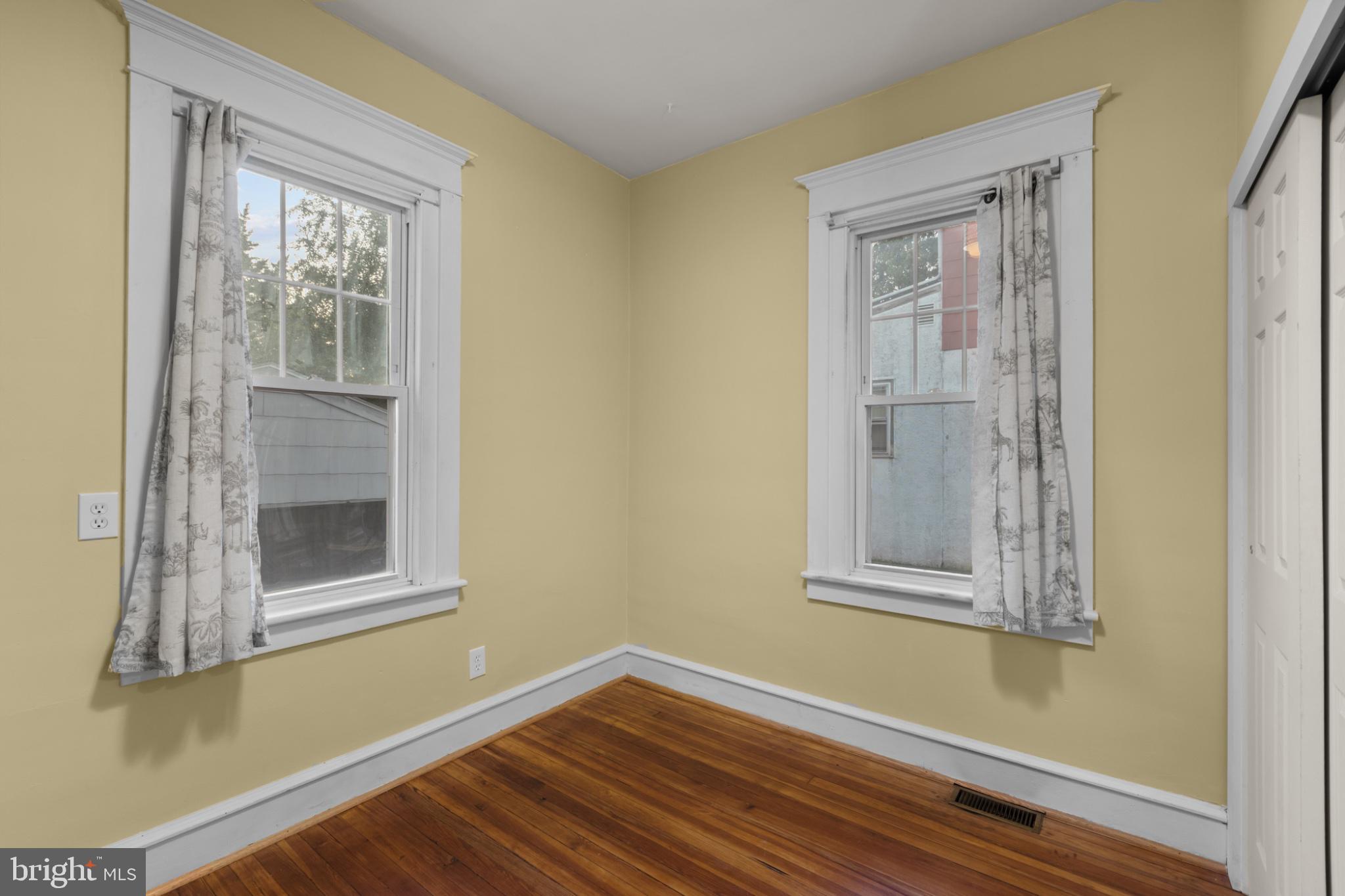 116 Allison Road Willow Grove, PA 19090 - Photo 19 of 41 Gallery Image 19