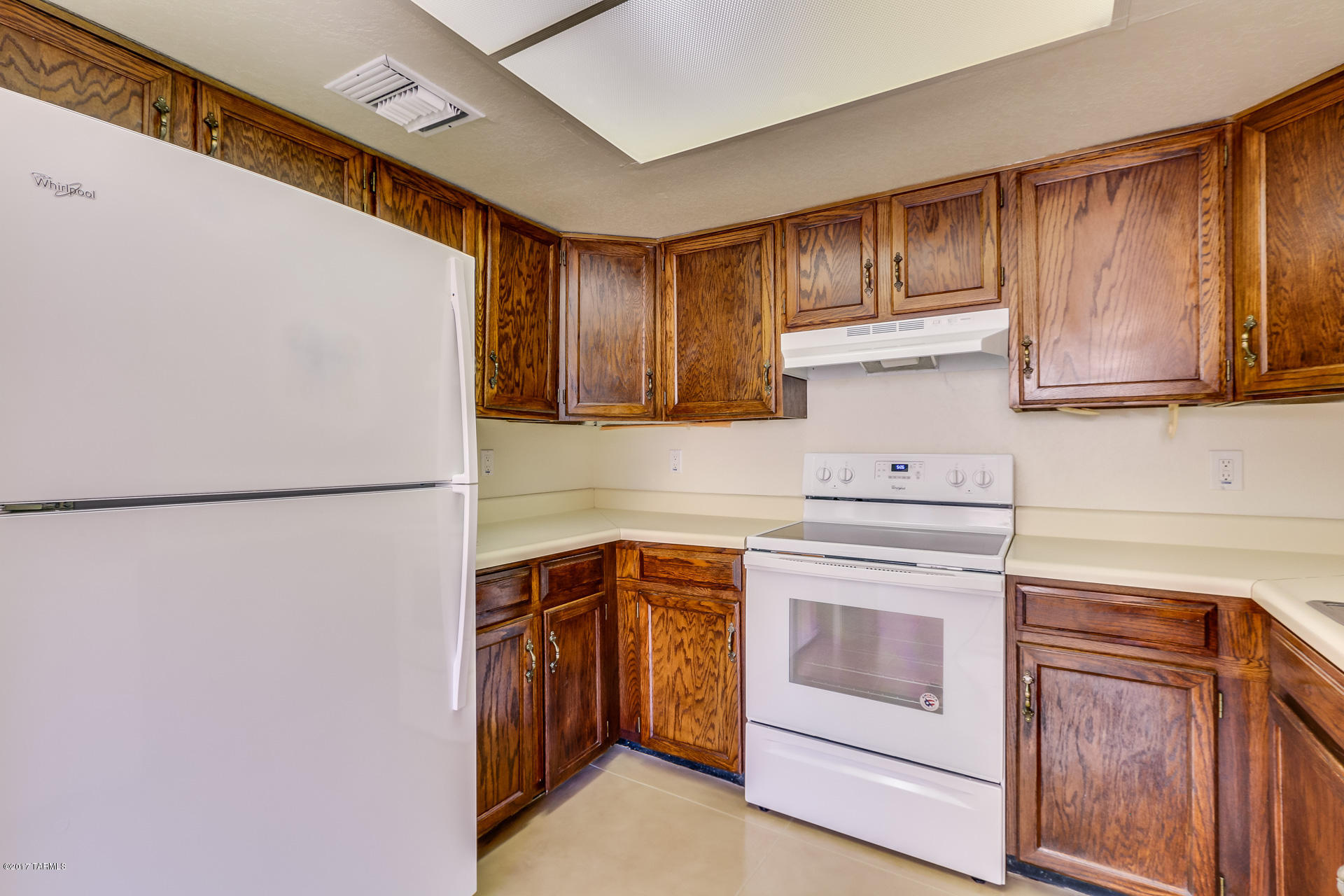 4918 North Valle Road Tucson, AZ 85750 - Photo 9 of 41