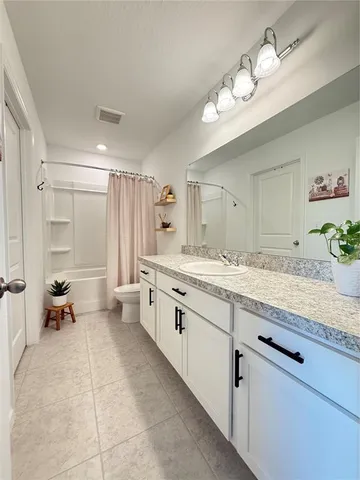 $379,000 | 8704 Sportsman Loop, Groveland, FL 34736