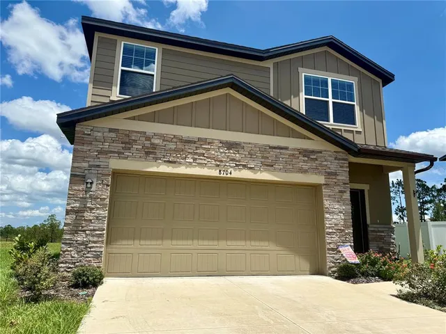 $379,000 | 8704 Sportsman Loop, Groveland, FL 34736