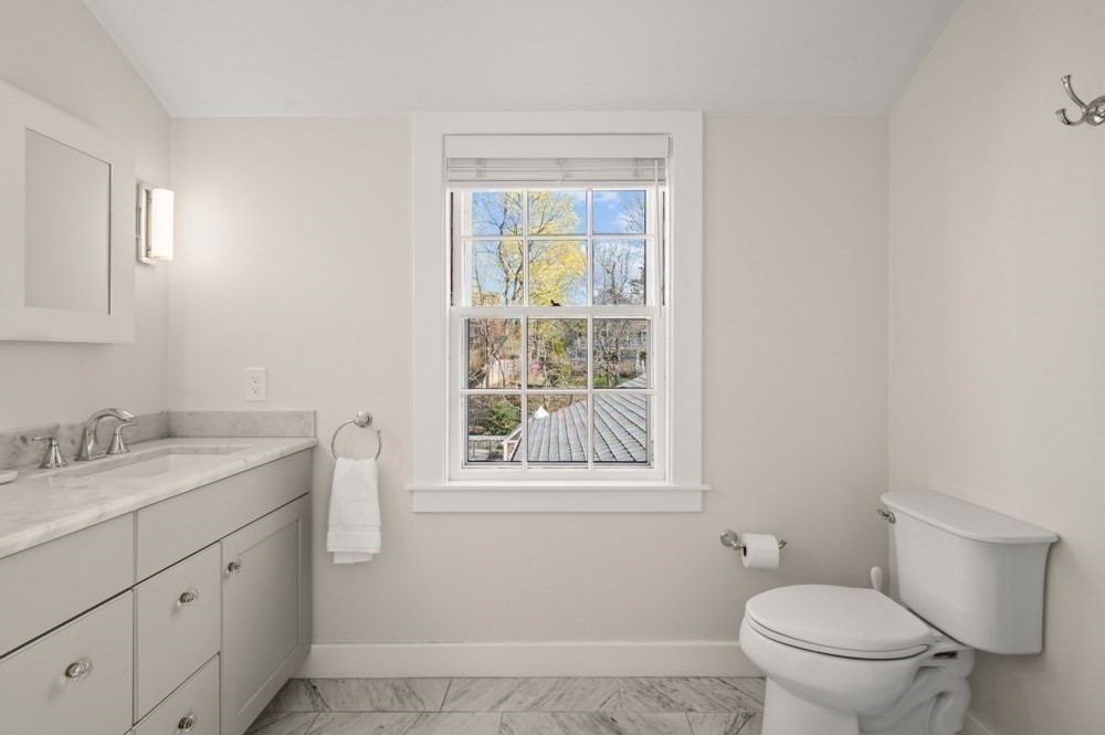 44 Bellevue Road Swampscott, MA 01907 - Photo 29 of 41