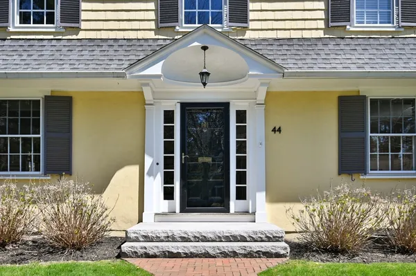 $1,275,000 | 44 Bellevue Road, Swampscott, MA 01907
