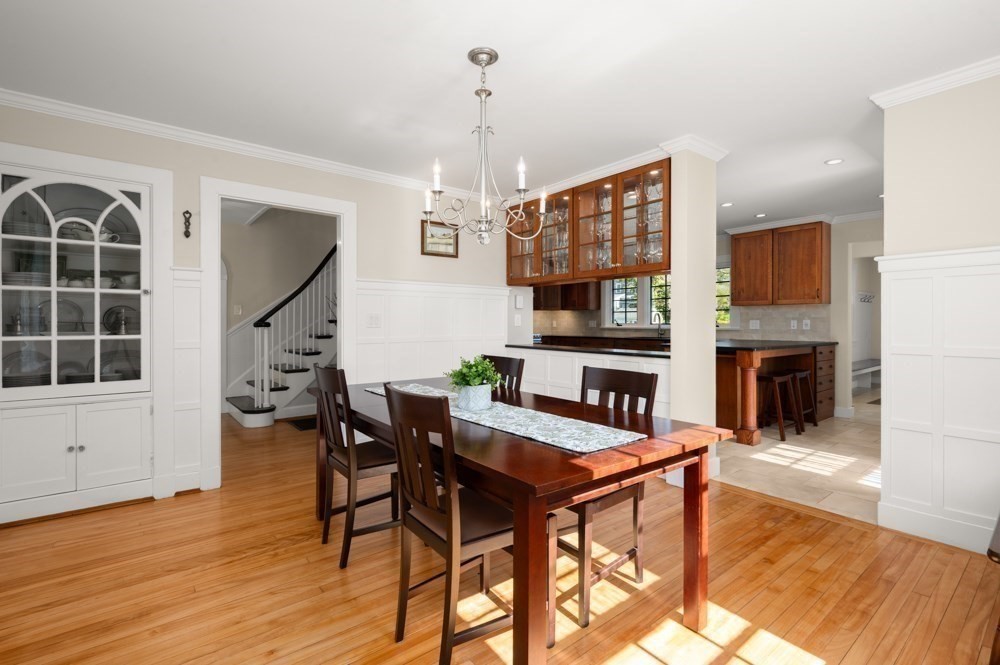 44 Bellevue Road Swampscott, MA 01907 - Photo 7 of 41