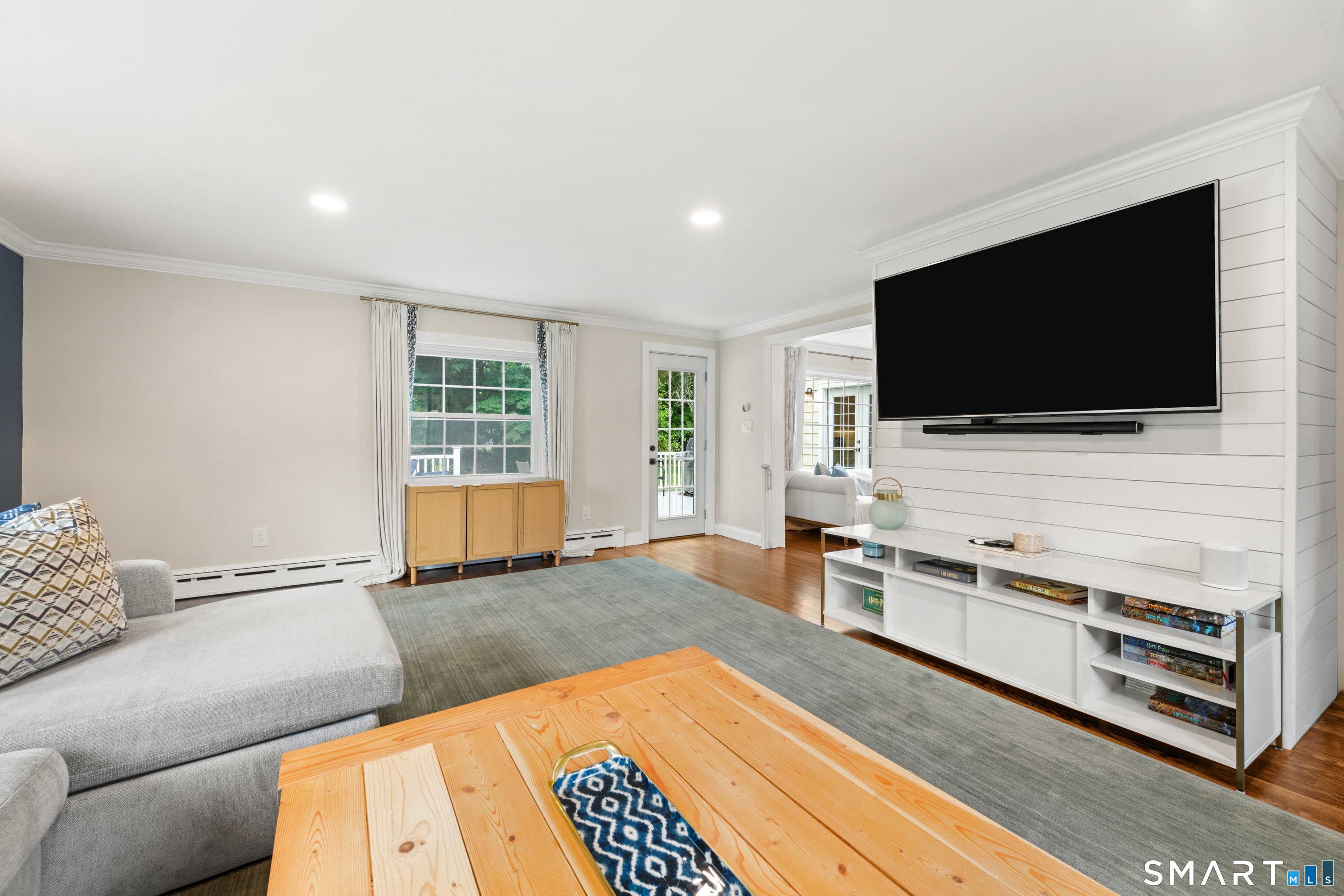 63 Lockwood Road Fairfield, CT 06825 - Photo 11 of 33