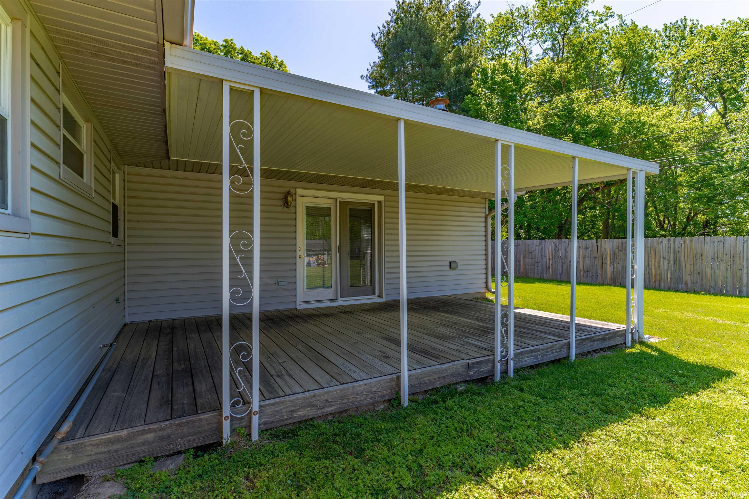 2424 Lexington Road Evansville, IN 47720 - Photo 29 of 35 Gallery Image 29