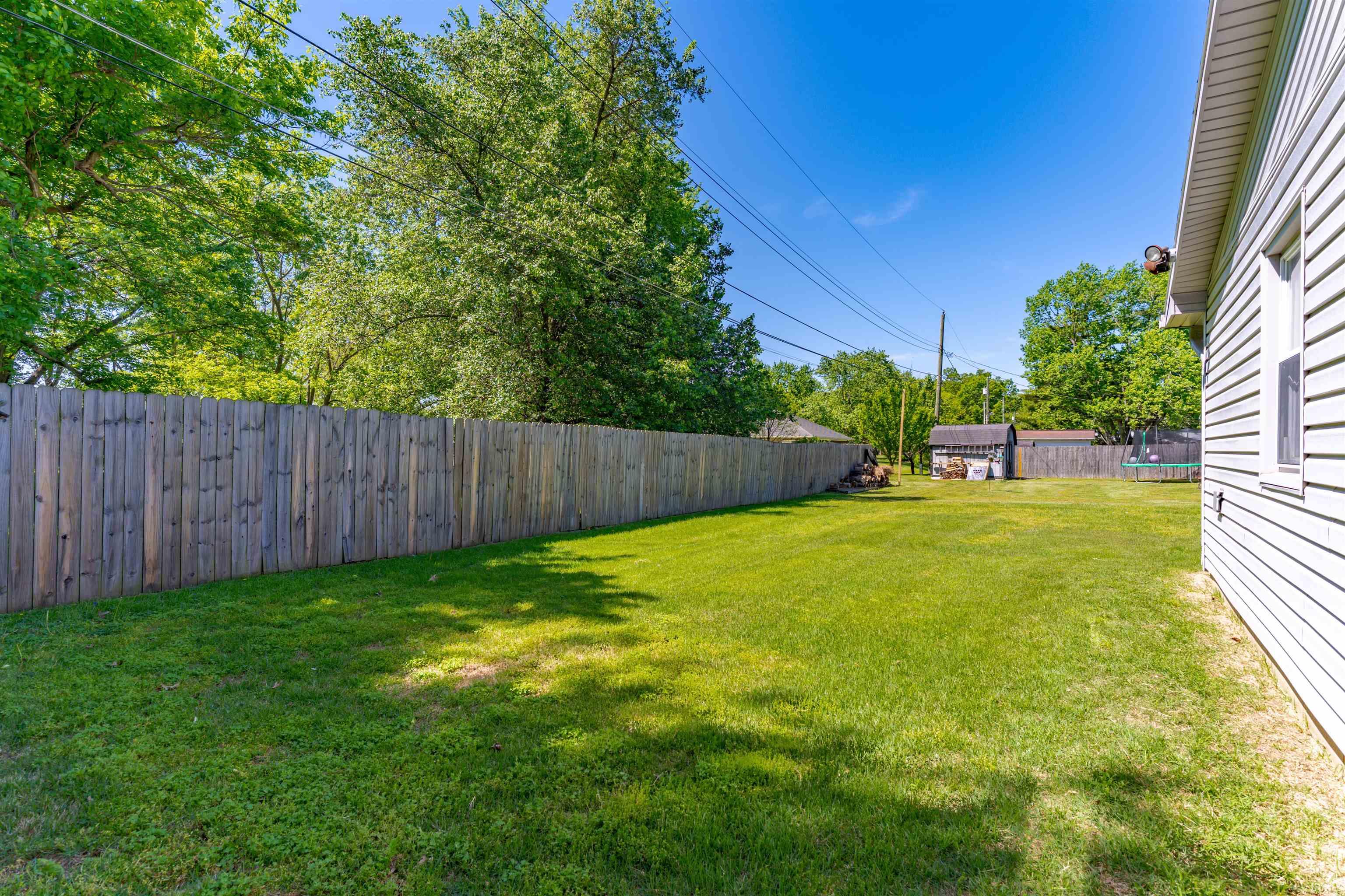 2424 Lexington Road Evansville, IN 47720 - Photo 33 of 35 Gallery Image 33