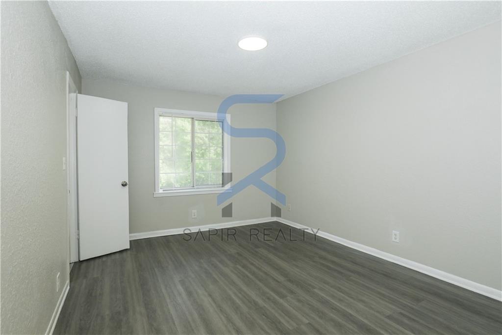 2045 Alison Court Southwest, Unit 8 Atlanta, GA 30311 - Photo 10 of 15