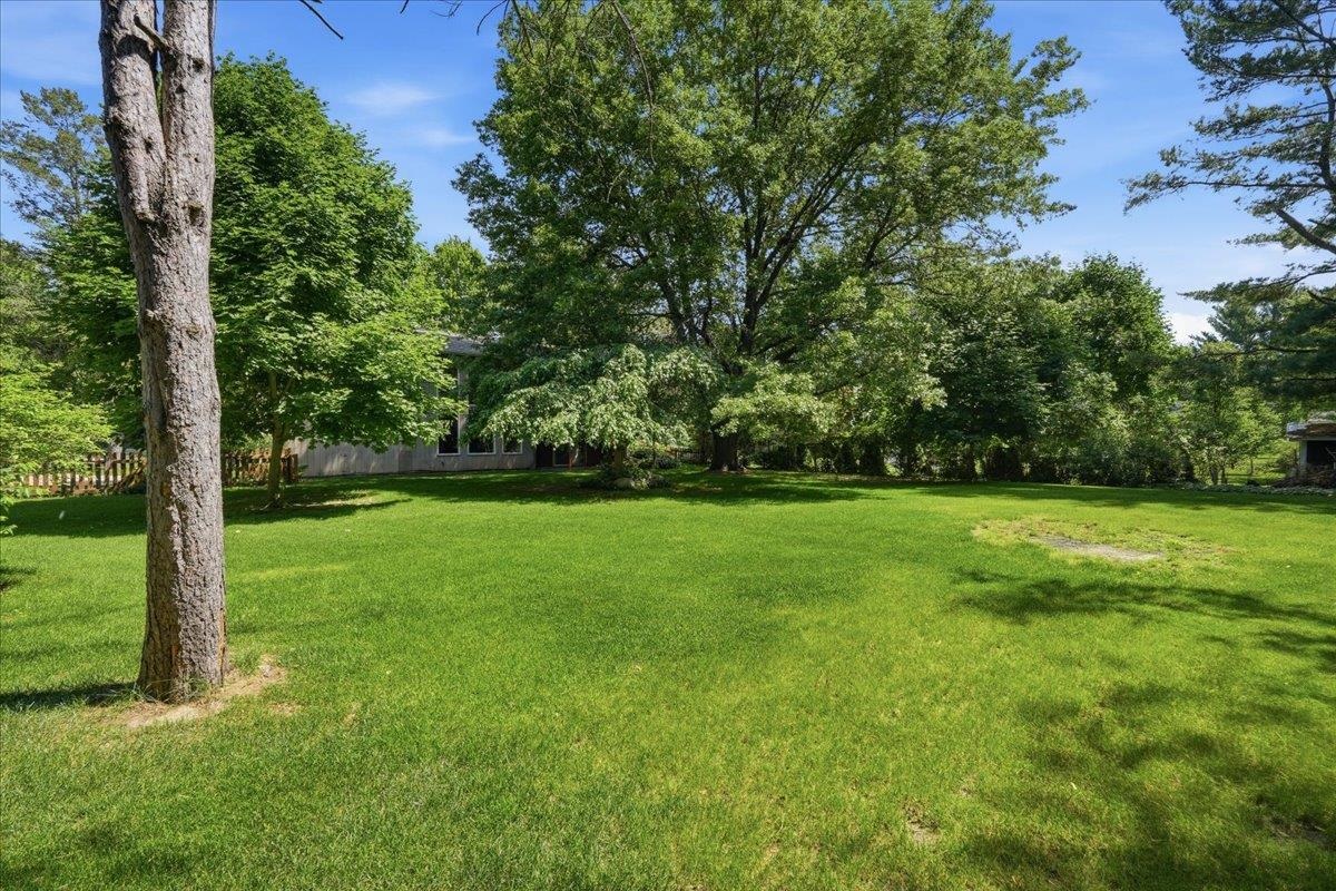 4938 Hickory Trail Middleton, WI 53562 - Photo 41 of 42