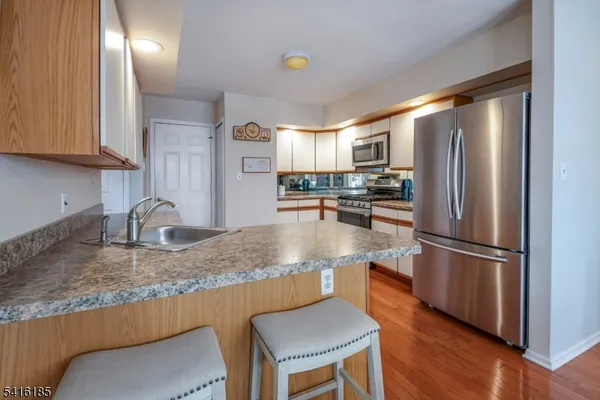 $374,900 | 1 Pinehurst Drive, Washington, NJ 07882