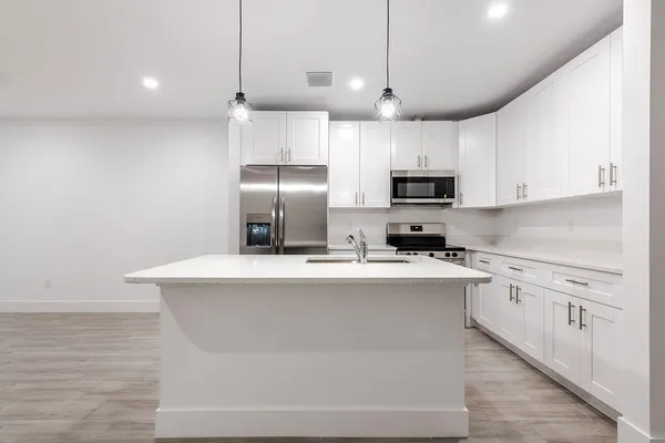 $2,700 | 502 Northwest 13th Avenue, Unit 1, Boynton Beach, FL 33435