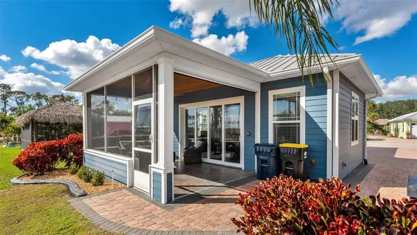 $529,900 | 3272 Fish Hawk Drive, Polk City, FL 33868