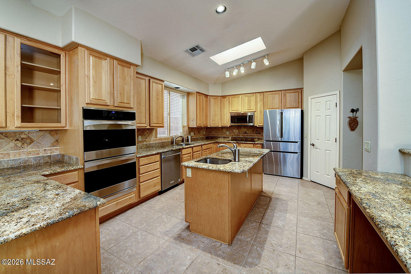 5286 Spring View Drive Tucson, AZ 85749 - Photo 12 of 42 Gallery Image 12