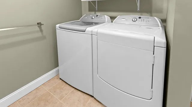 $639,900 | 183 Skyline Road, Bangor, ME 04401