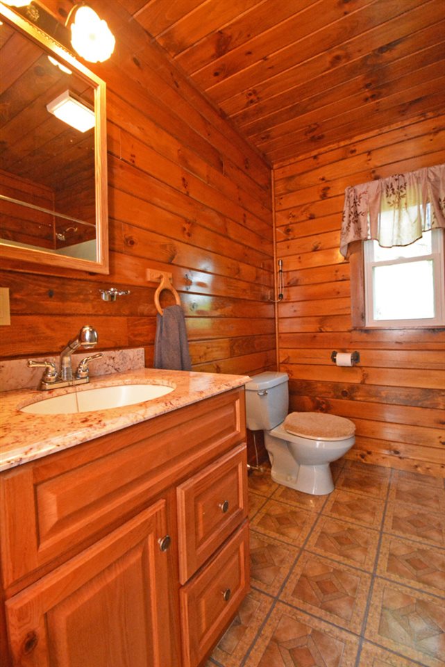 584 Cambridge Road Westford, VT 05494 - Photo 14 of 40 Gallery Image 14