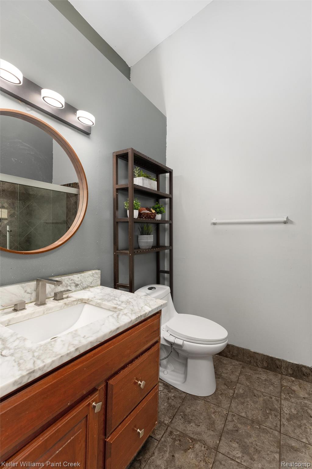 3201 Lynhurst Court Rochester, MI 48306 - Photo 21 of 49 31-3201 Lynhurst Ct 0022.jpg