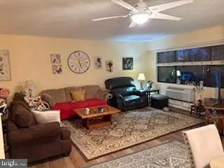 $179,900 | 7900 Old York Road, Unit 403A, Elkins Park, PA 19027