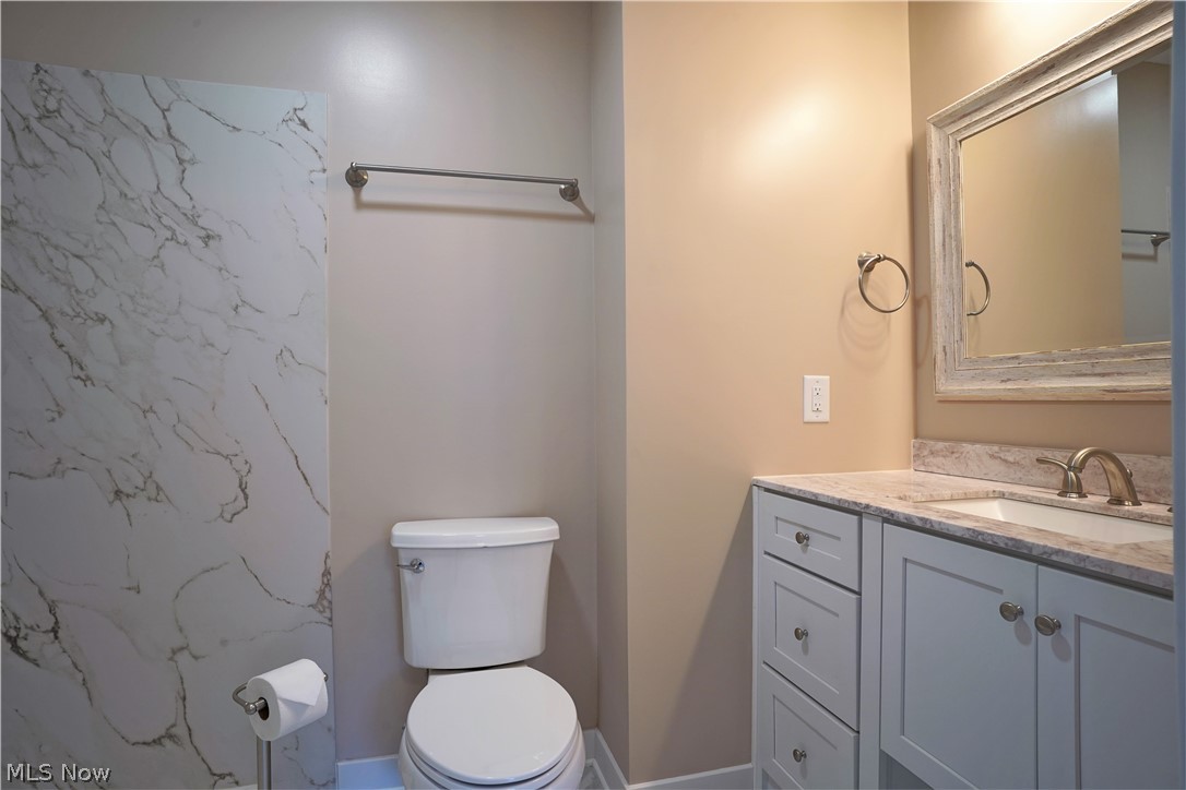 3236 Grenfall Road Barberton, OH 44203 - Photo 18 of 29 Gallery Image 18