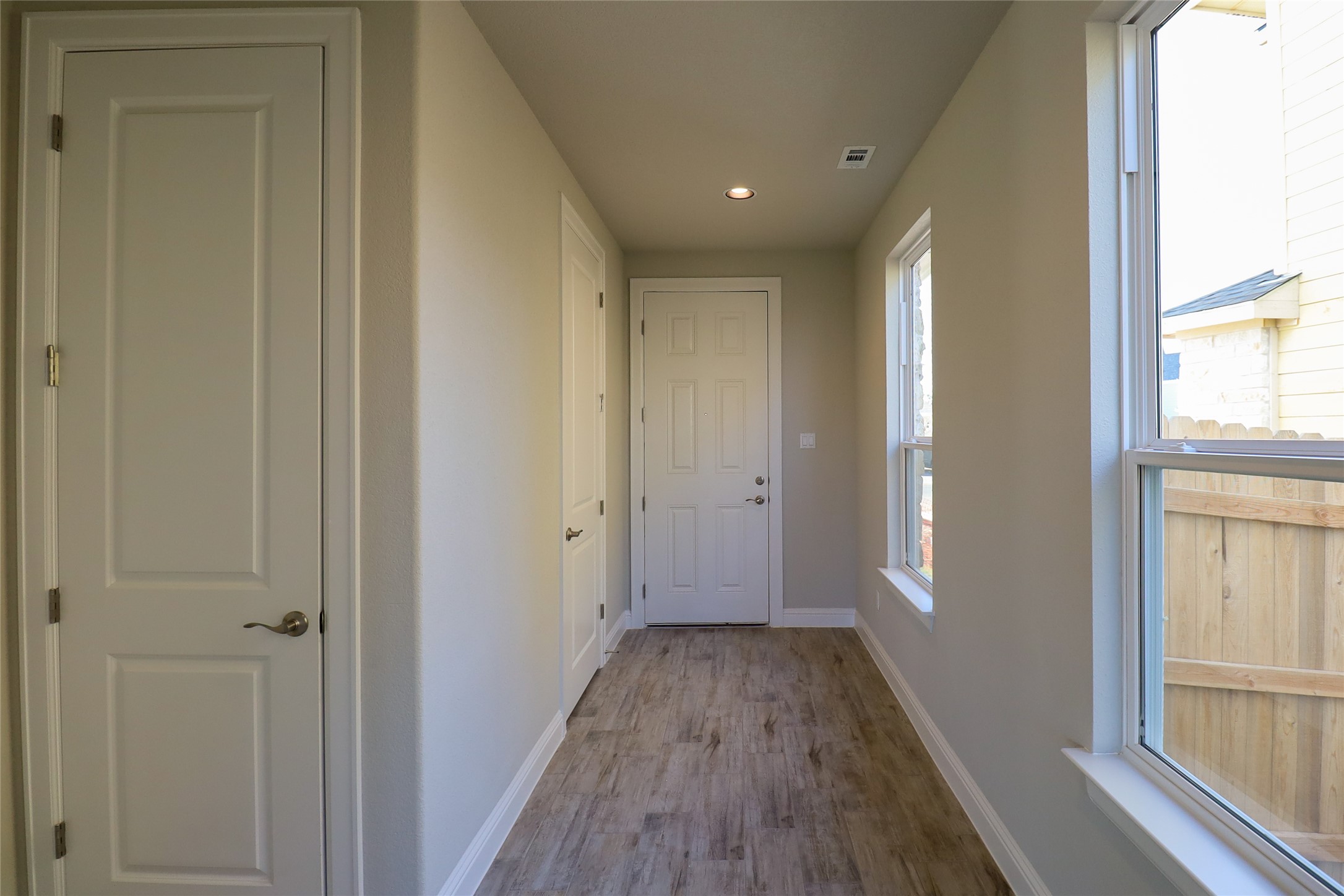 124 Free Stone Drive Georgetown, TX 78628 - Photo 3 of 26