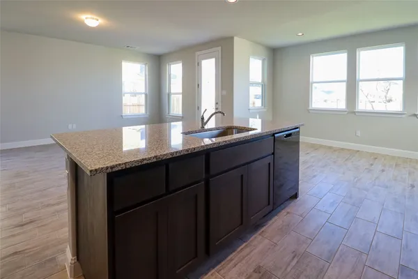 $2,000 | 124 Free Stone Drive, Georgetown, TX 78628