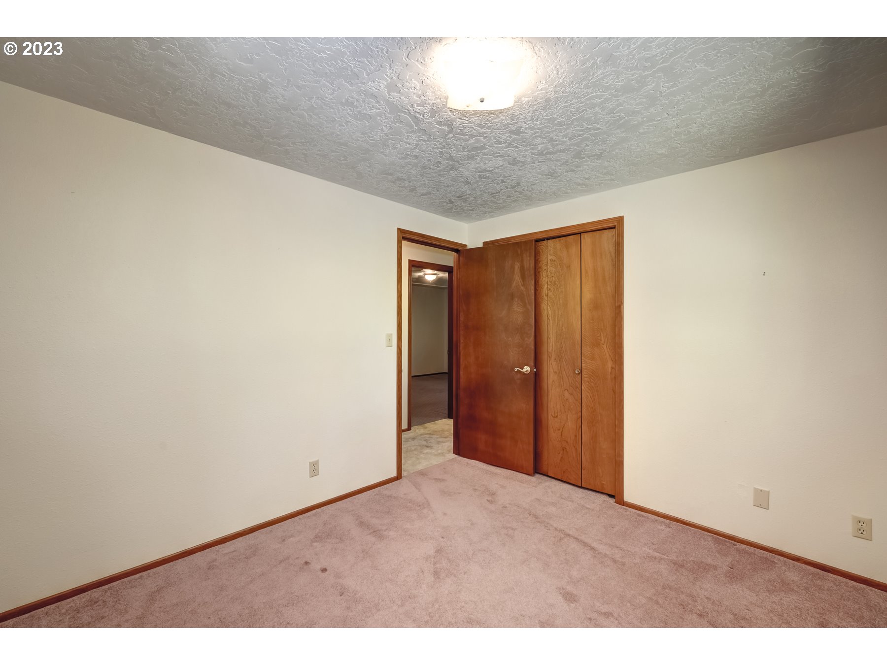 13100 Northwest Willis Road McMinnville, OR 97128 - Photo 25 of 38 a view of an empty room
