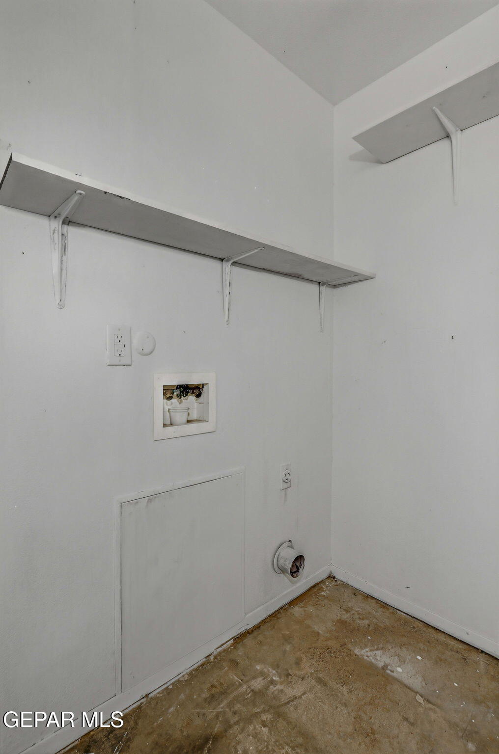 6005 Midas Avenue El Paso, TX 79924 - Photo 19 of 41 14-web-or-mls-IMG_9690